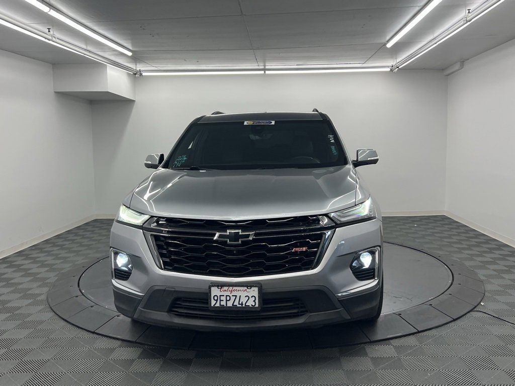 Used 2023 Chevrolet Traverse RS image 5