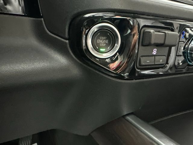 New 2026 GMC Sierra 1500 SLT w/ SLT Premium Package AWD/4WD image 13