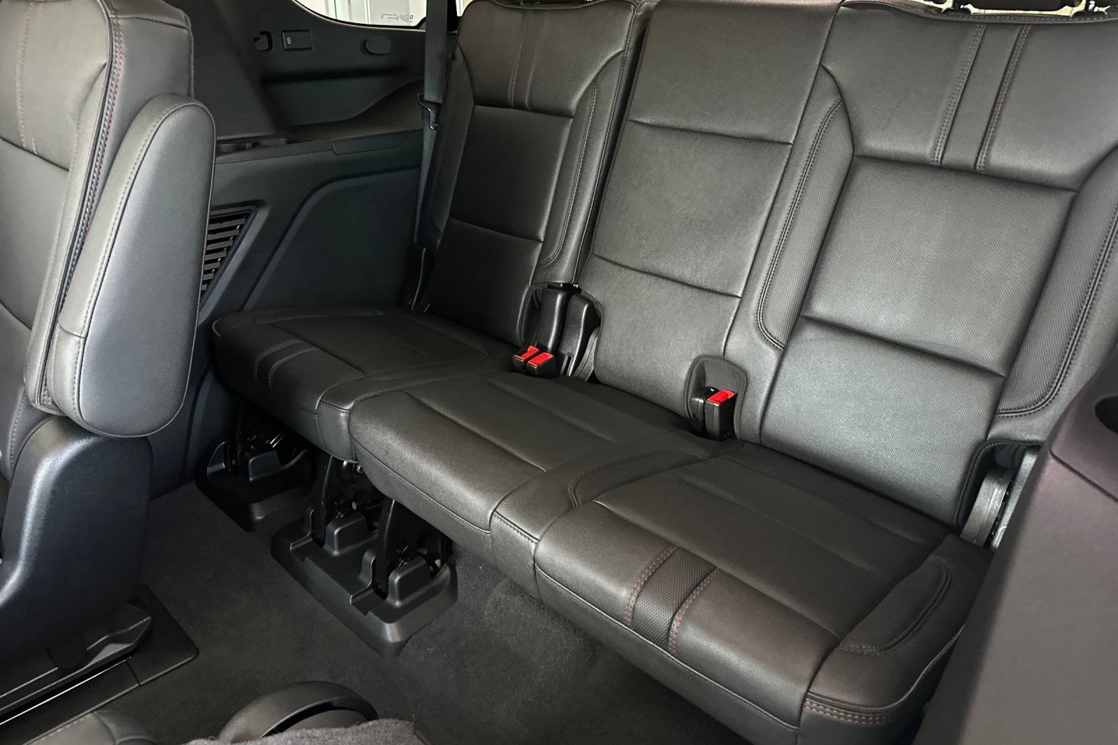 New 2026 Chevrolet Tahoe RST w/ RST Capability Package AWD/4WD image 15