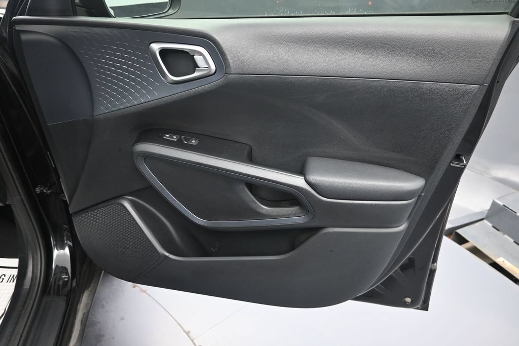 Certified 2023 Kia Soul EX FWD image 34