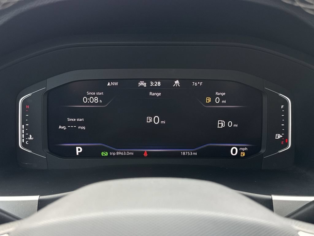 Used 2023 Volkswagen Atlas SEL AWD/4WD image 17