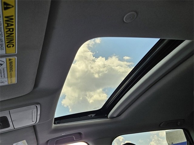 Used 2025 Honda CR-V EX-L image 5