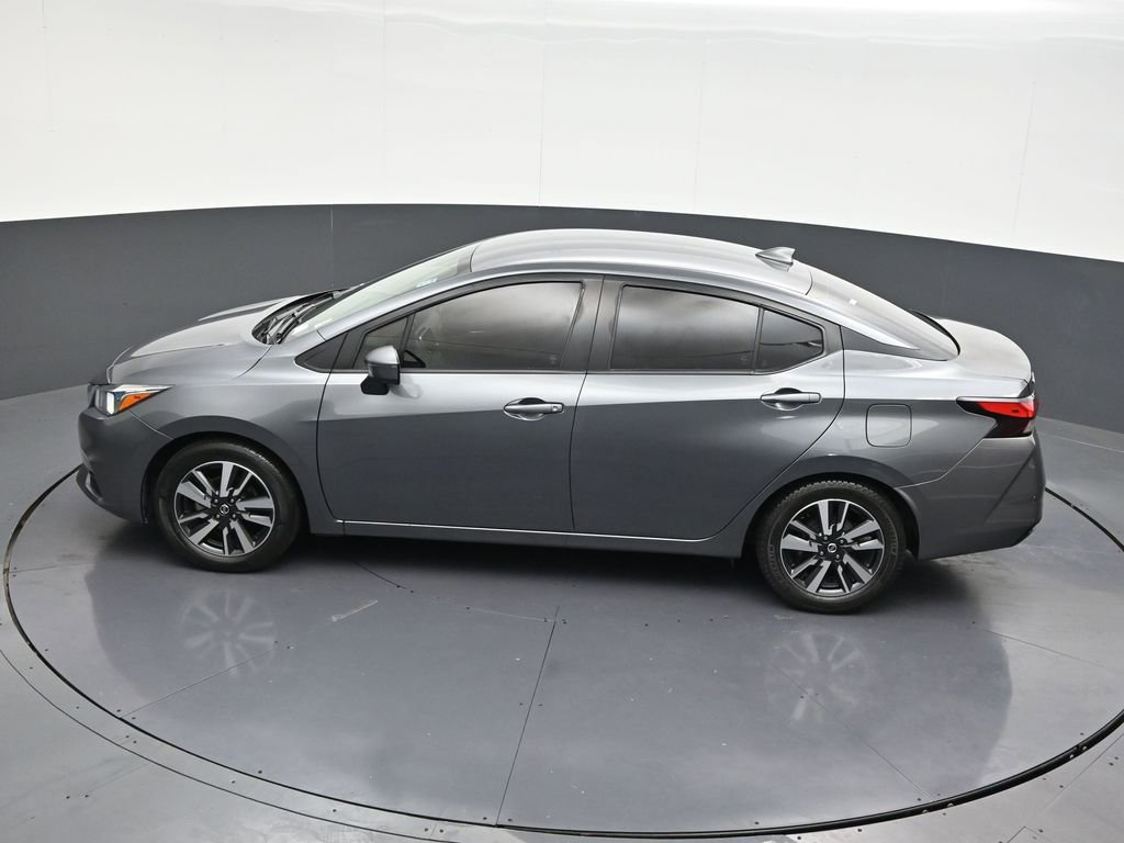 Used 2021 Nissan Versa SV FWD image 11