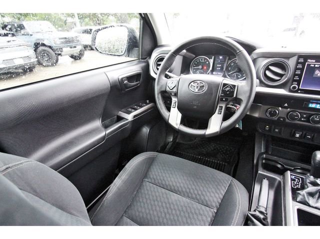 Used 2021 Toyota Tacoma SR5 w/ Trail Edition AWD/4WD image 7