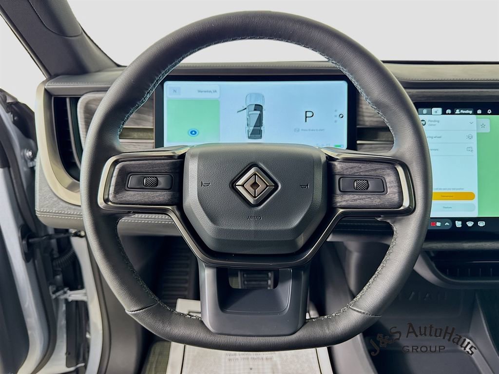 Used 2026 Rivian R1S Adventure image 12
