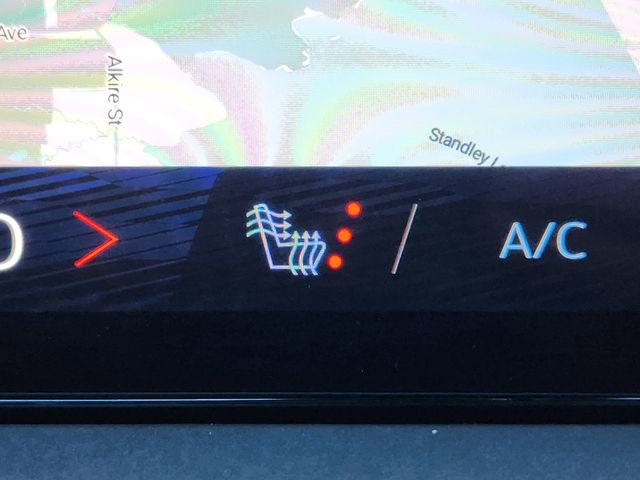 Used 2026 Chevrolet Traverse LT w/ Enhanced Driving Package image 29