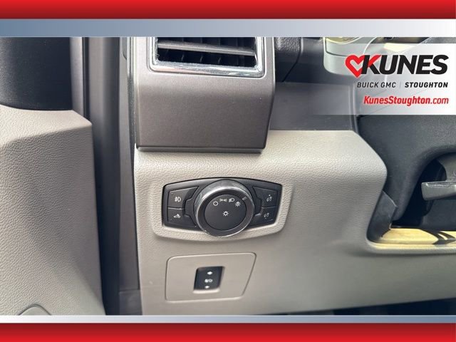 Used 2016 Ford F150 XLT w/ Equipment Group 302A Luxury image 26