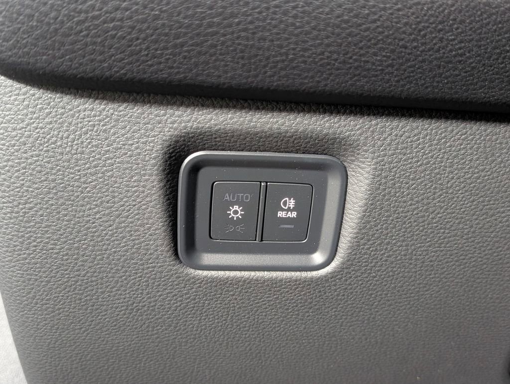 New 2026 Porsche Cayenne image 34