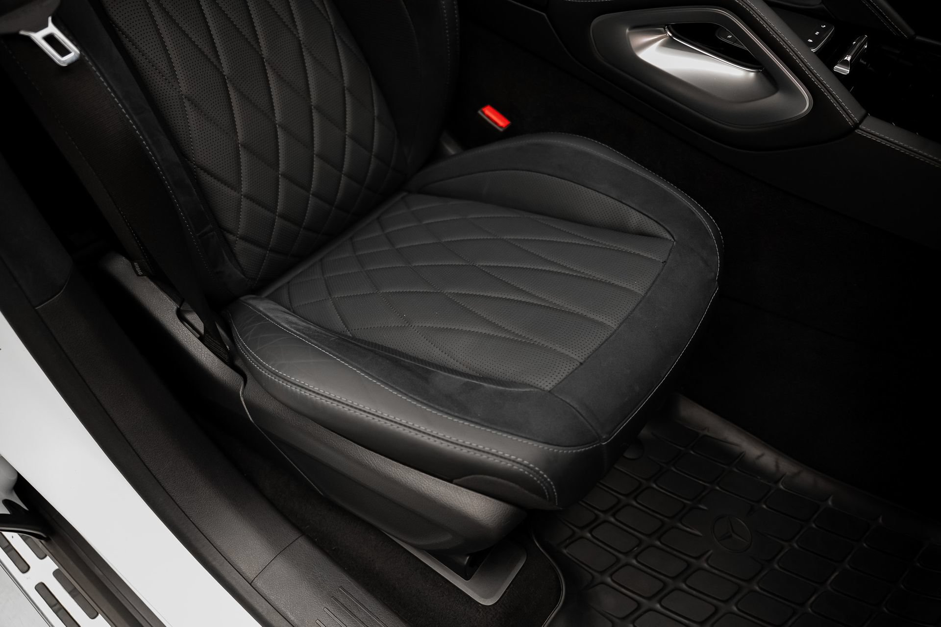 Used 2024 Mercedes-Benz GLS 63 AMG 4MATIC w/ Acoustic Comfort Package image 71