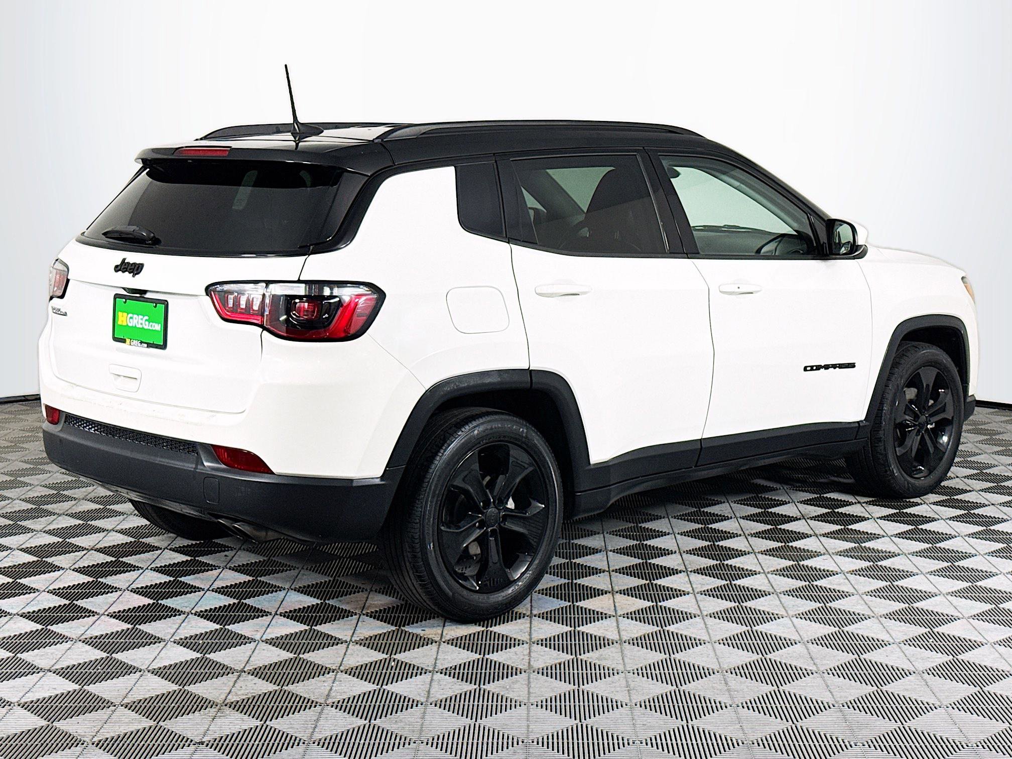 Used 2021 Jeep Compass Latitude image 10