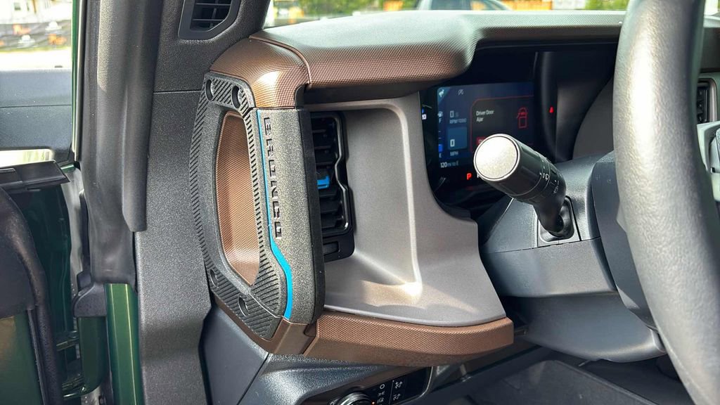 Used 2023 Ford Bronco Outer Banks image 40