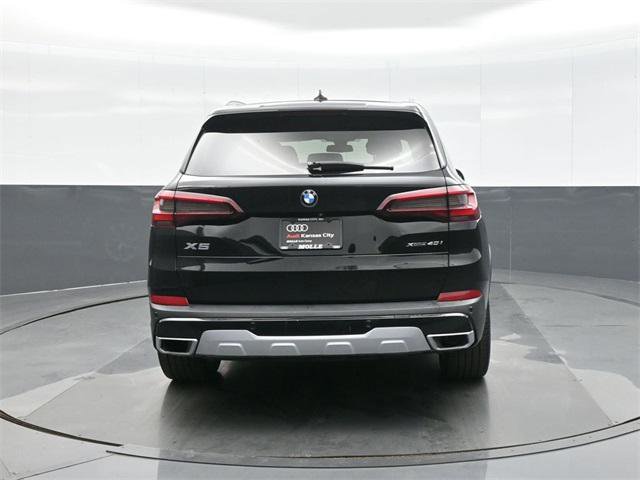 Used 2021 BMW X5 xDrive40i w/ Convenience Package image 6