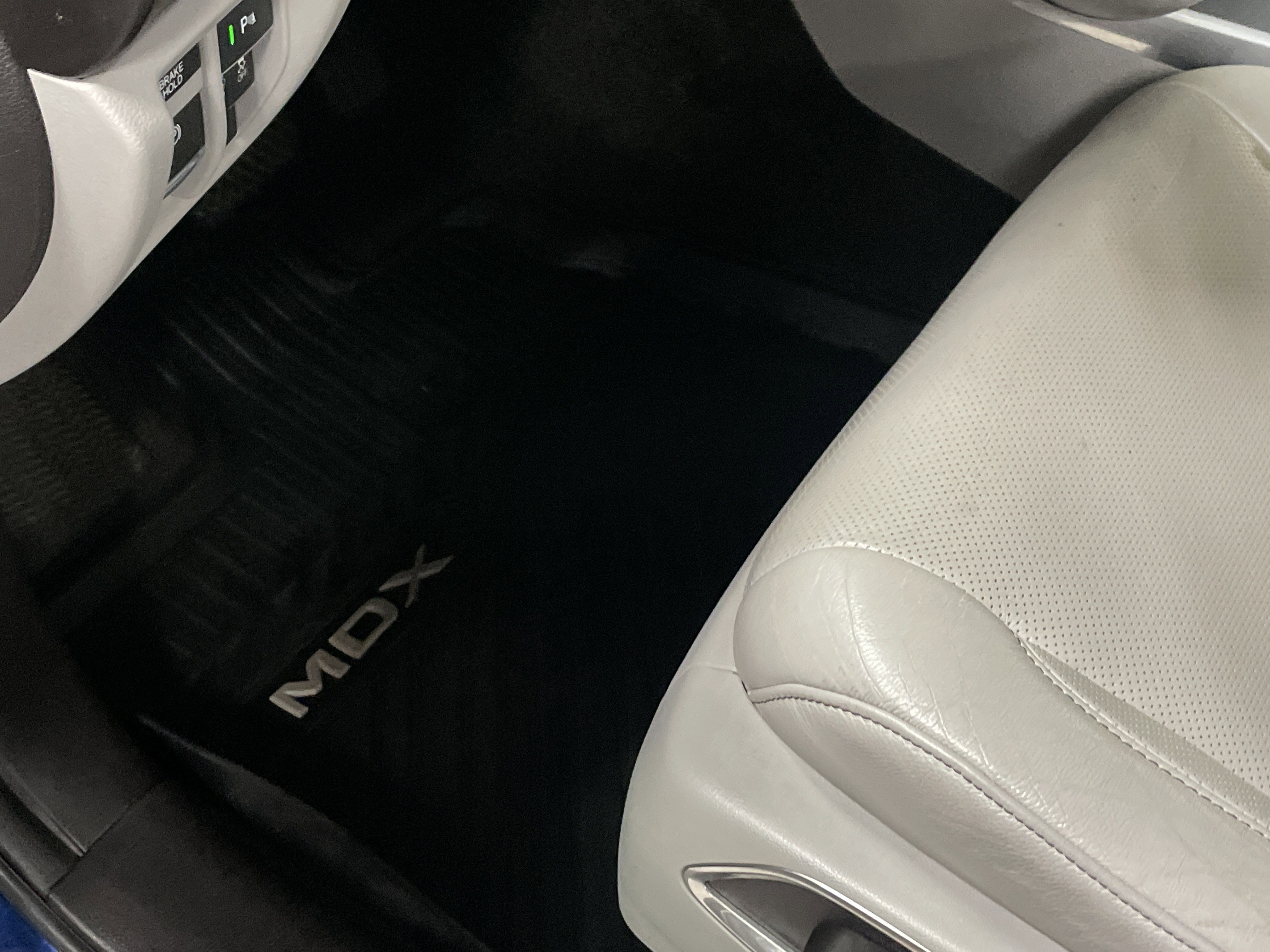 Used 2019 Acura MDX FWD w/ Technology Package image 17