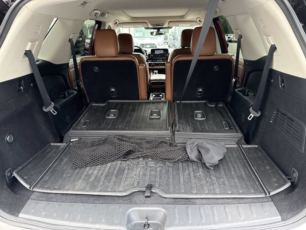 Used 2023 Nissan Pathfinder Platinum AWD/4WD image 18