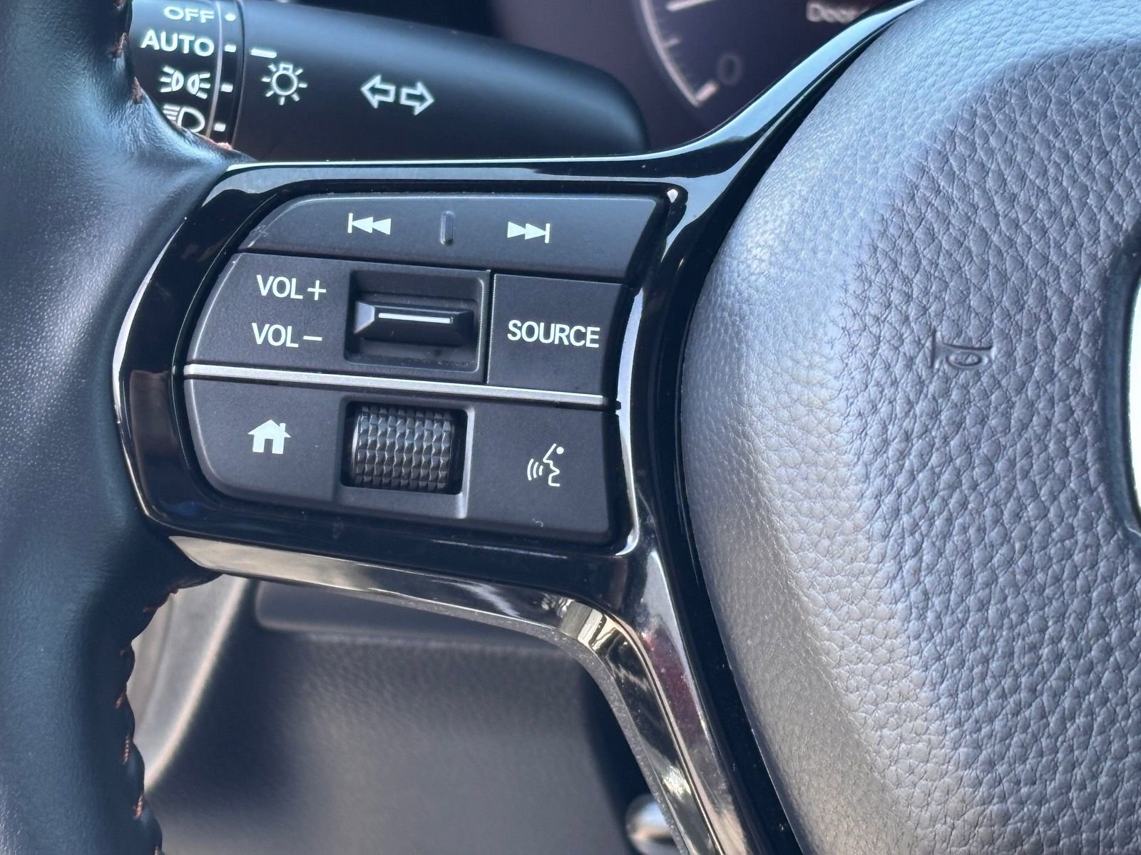 Certified 2024 Honda HR-V Sport image 21