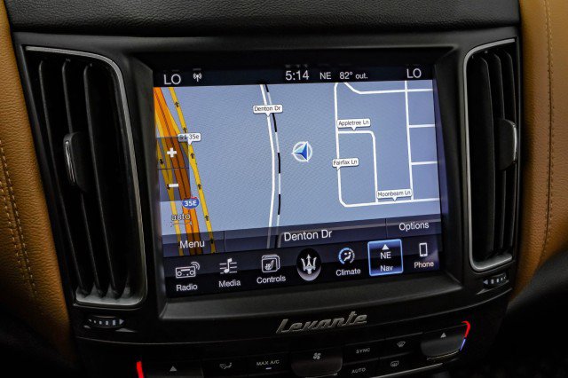 Used 2017 Maserati Levante S image 18