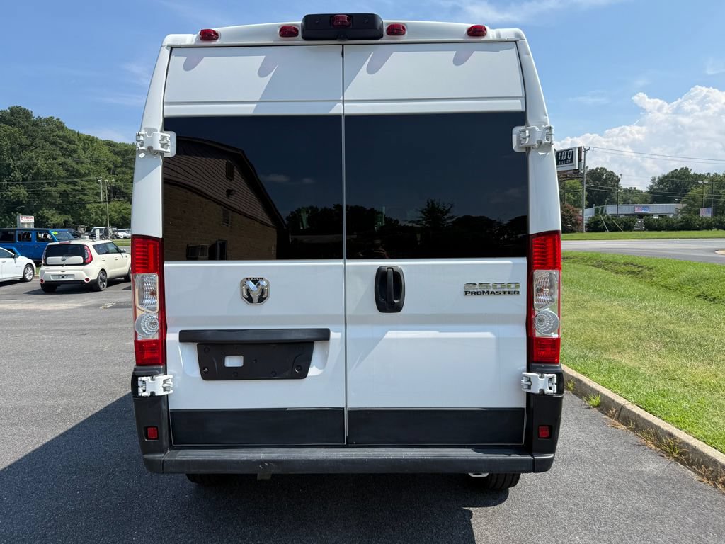 Used 2023 RAM ProMaster 2500 w/ Interior LED Lighting Group FWD image 5