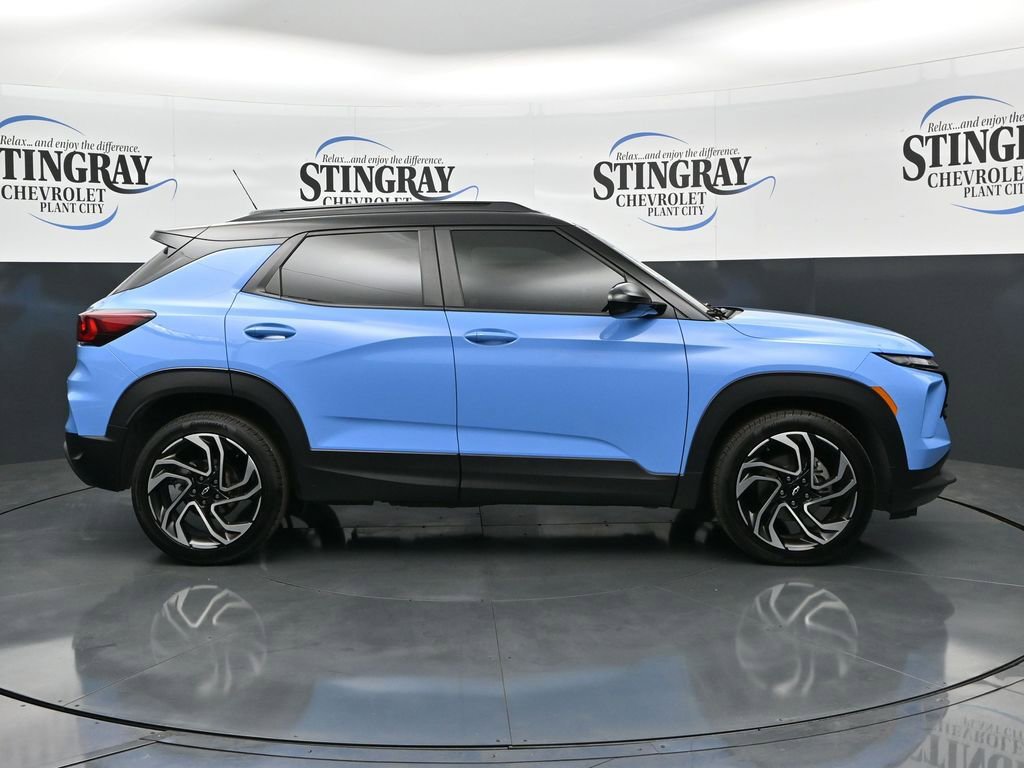 Used 2024 Chevrolet TrailBlazer RS w/ Driver Confidence Package image 8