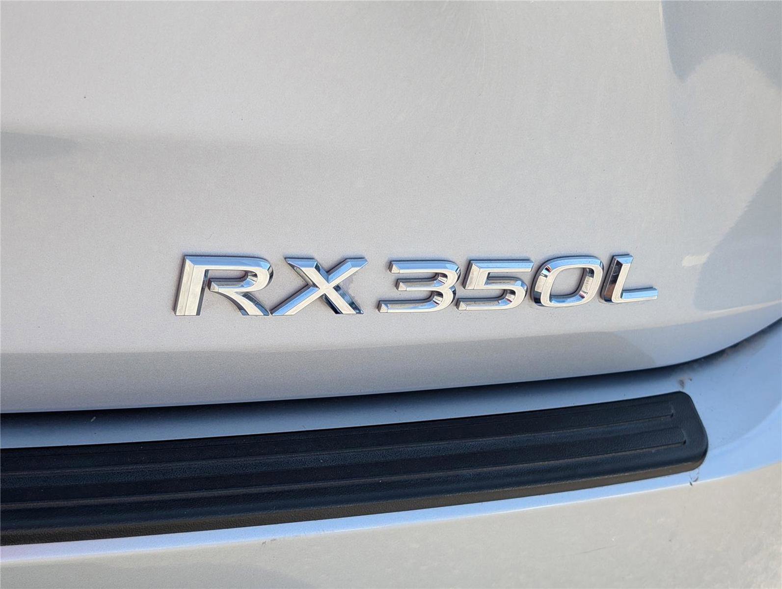 Used 2018 Lexus RX 350L image 9