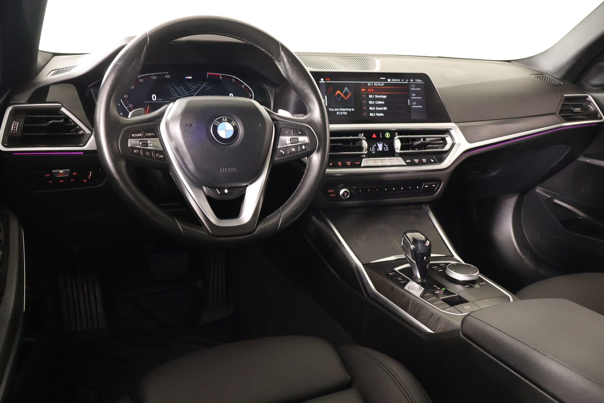 Used 2021 BMW 330i Sedan w/ Convenience Package RWD image 2