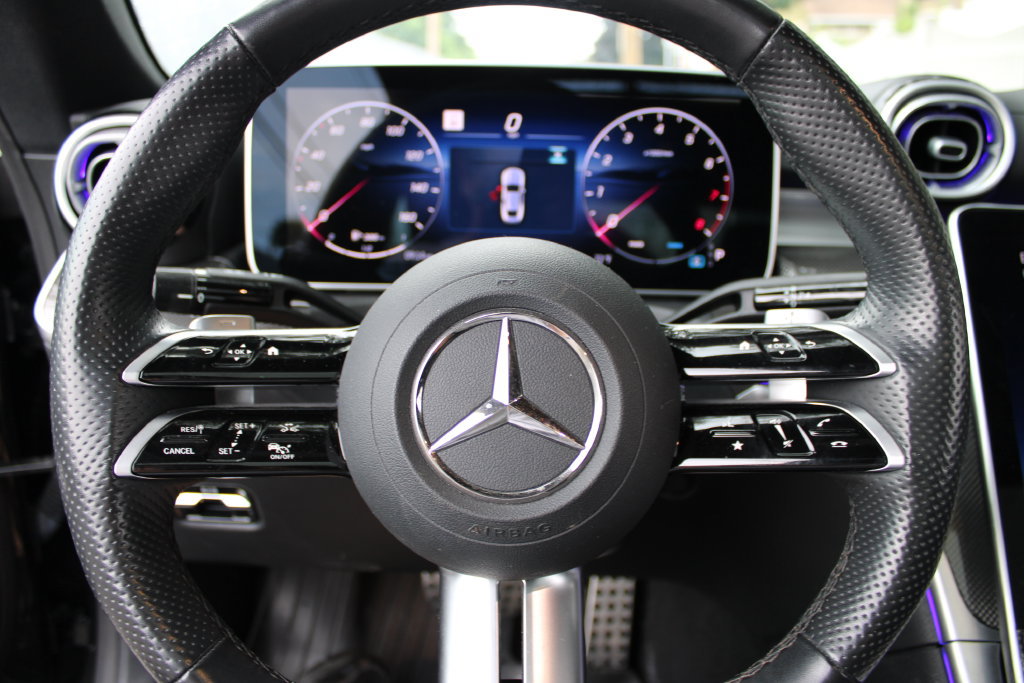 Used 2025 Mercedes-Benz CLE 300 4MATIC Coupe w/ AMG Line image 14