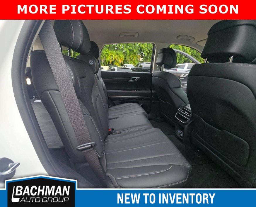 Used 2024 Genesis GV80 2.5T AWD/4WD image 11