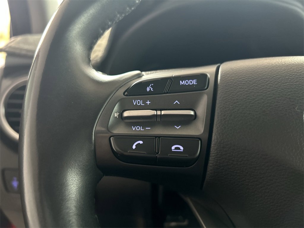 Used 2019 Hyundai Kona SEL w/ SEL Tech Package 02 image 17