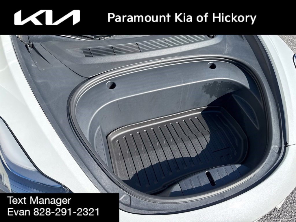 Used 2022 Tesla Model 3 Long Range AWD/4WD image 33