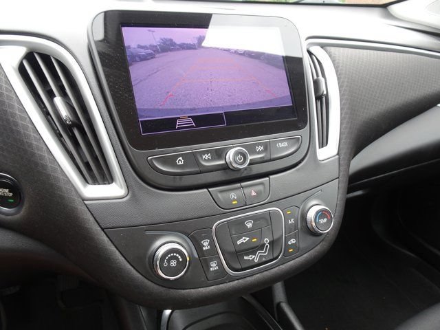 Used 2022 Chevrolet Malibu LS FWD image 19