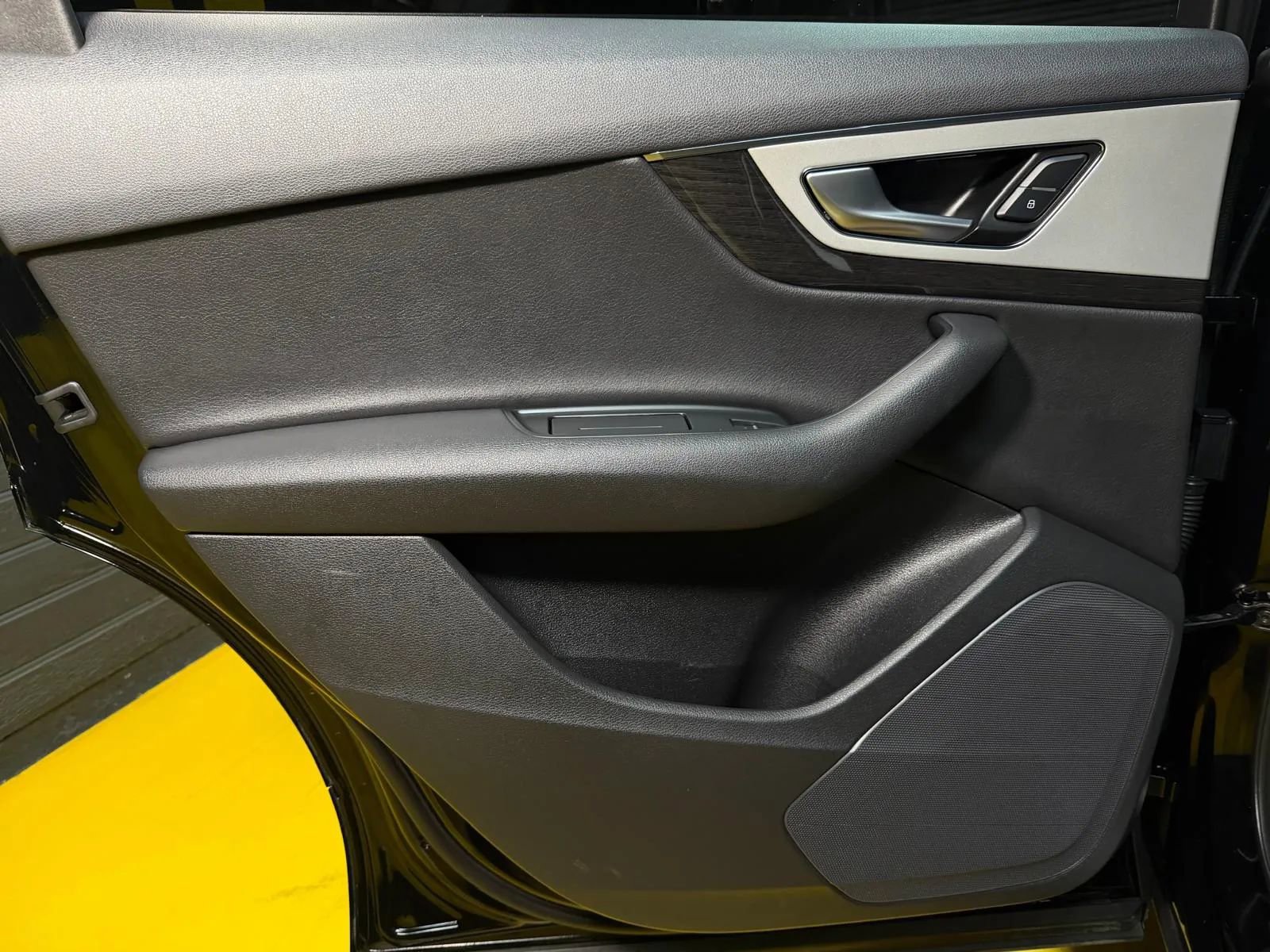 Used 2019 Audi Q7 2.0T Premium w/ Convenience Package image 24