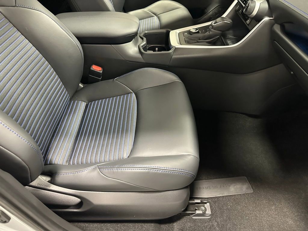 Used 2025 Toyota RAV4 XSE w/ Weather Package image 62