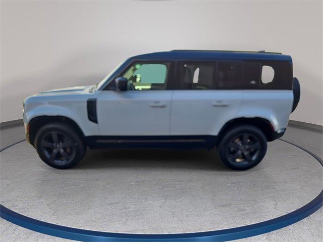 Certified 2021 Land Rover Defender 110 X-Dynamic SE image 9