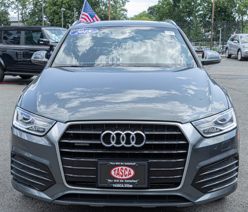 Used 2018 Audi Q3 2.0T Premium w/ Convenience Package AWD/4WD image 5