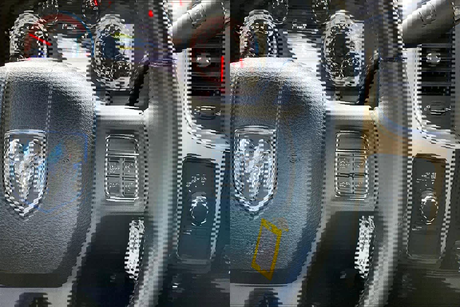 Used 2015 RAM 2500 Big Horn image 24