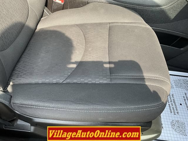 Used 2013 GMC Acadia SLE AWD/4WD image 40