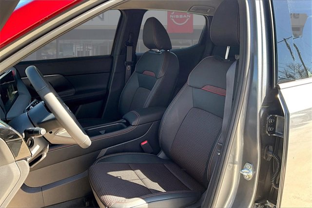 New 2025 Nissan Kicks SR image 9