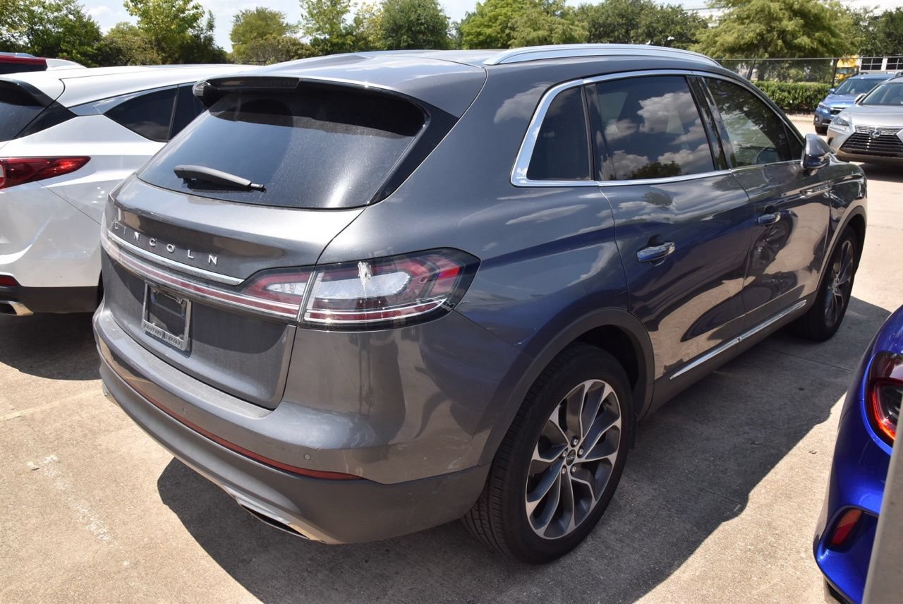 Used 2023 Lincoln Nautilus Reserve w/ Equipment Group 201A FWD image 6