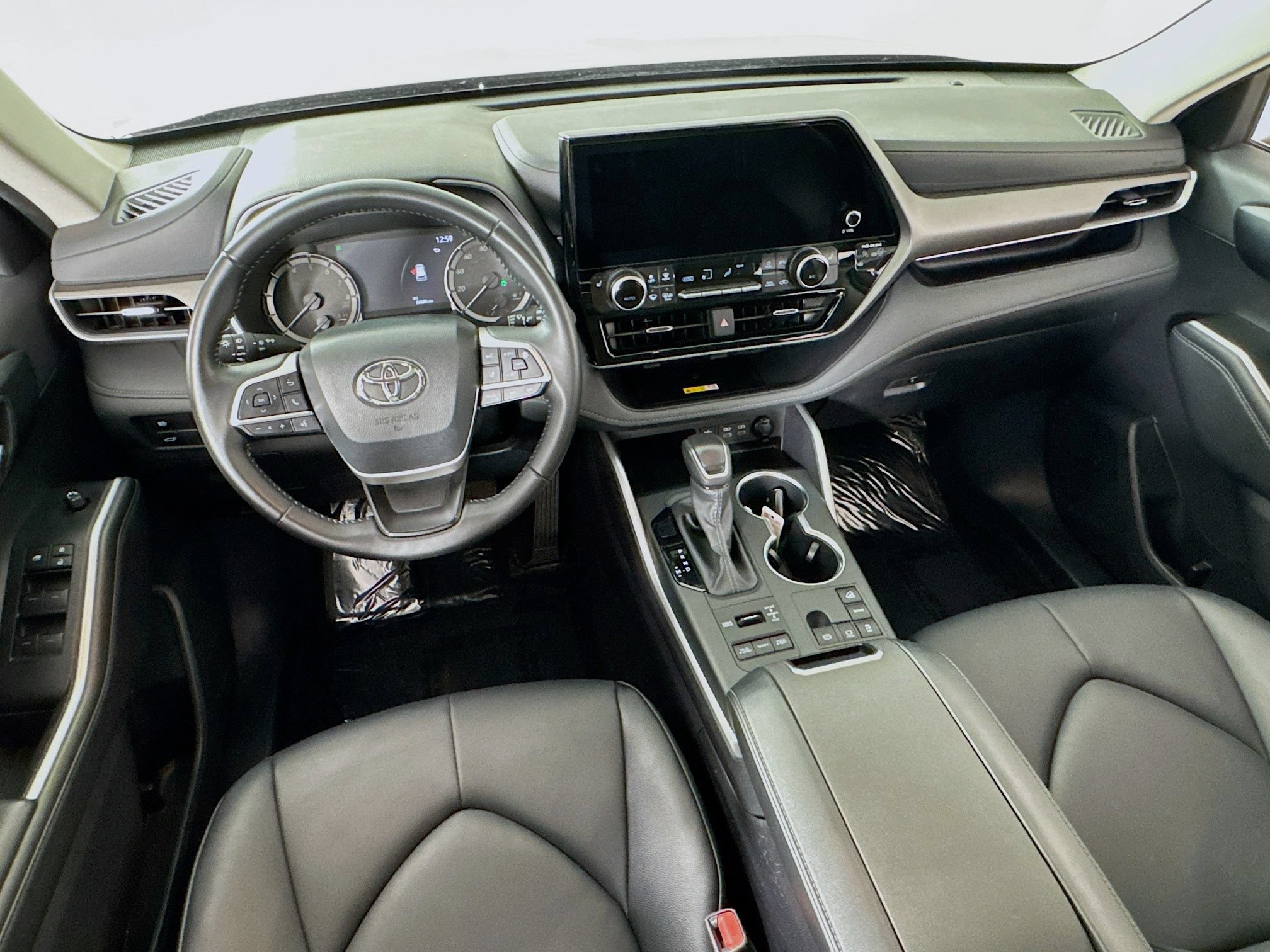 Certified 2025 Toyota Highlander XLE AWD/4WD image 20