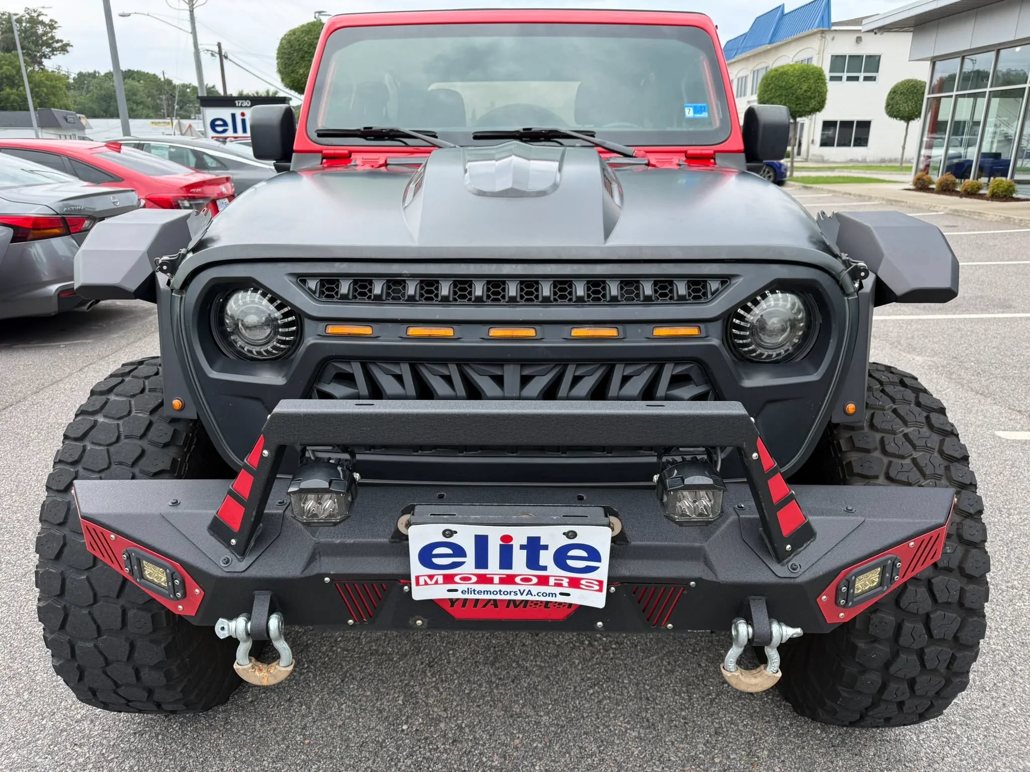 Used 2021 Jeep Wrangler Sport AWD/4WD image 2