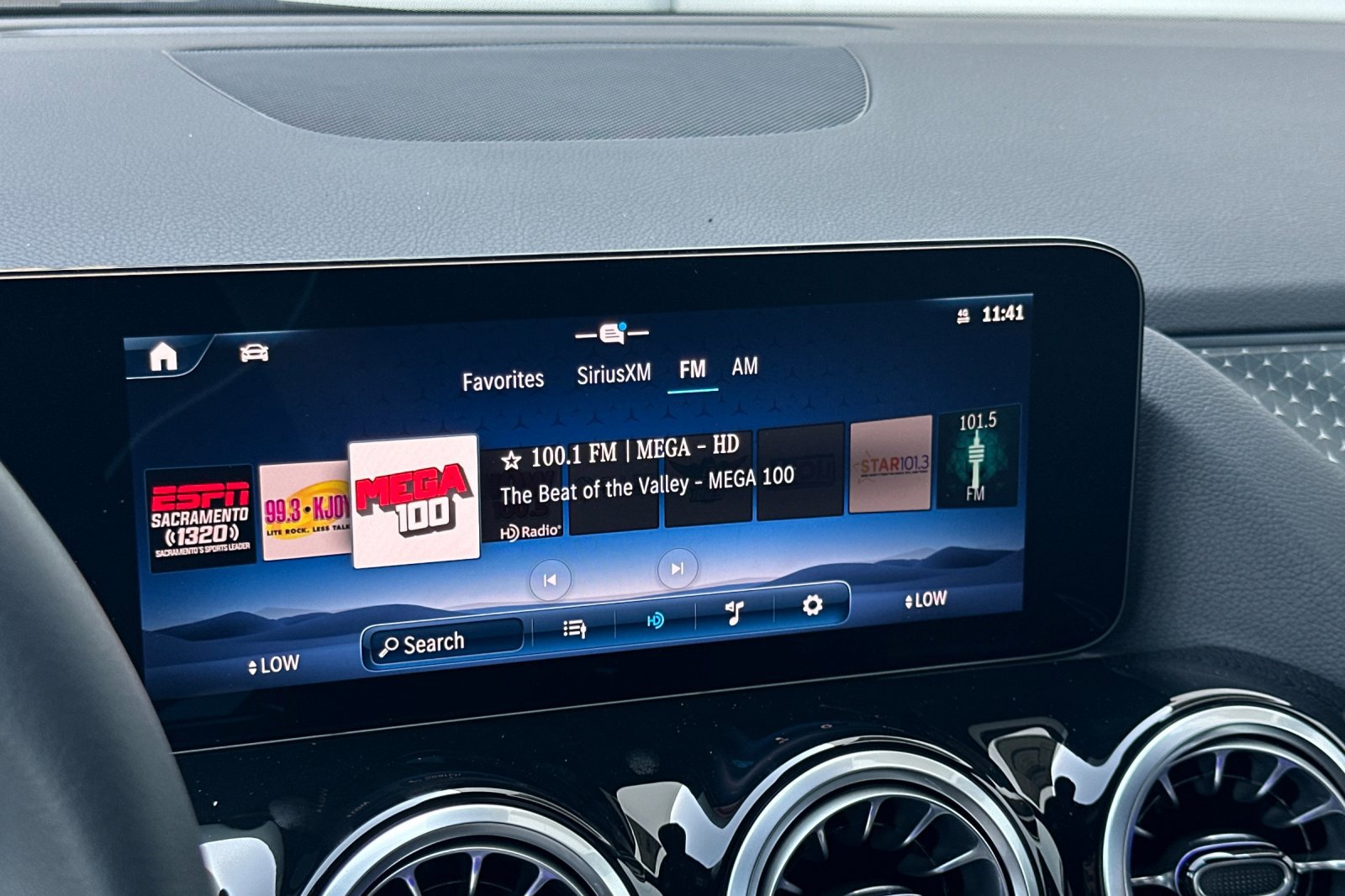 New 2025 Mercedes-Benz GLA 250 image 18