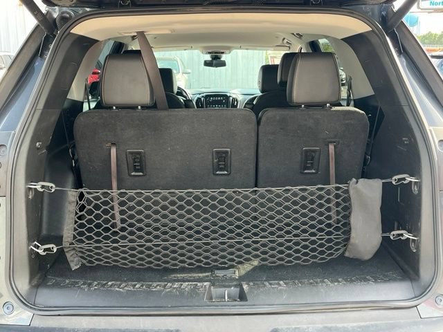 Used 2019 Chevrolet Traverse RS w/ LPO, Floor Liner Package FWD image 12