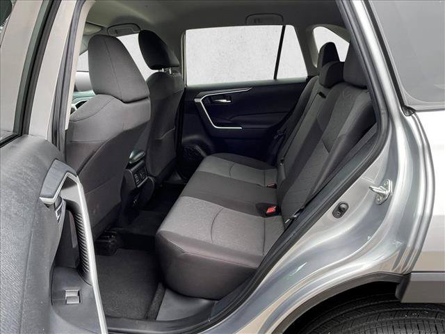 Certified 2021 Toyota RAV4 XLE w/ XLE Grade Weather Package AWD/4WD image 16
