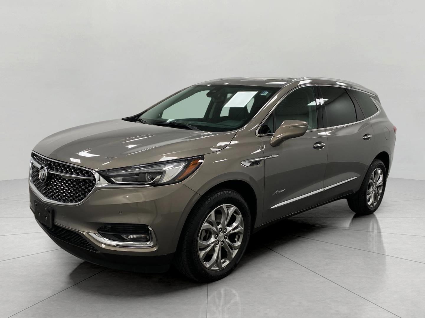 Used 2019 Buick Enclave Avenir w/ Avenir Technology Package AWD/4WD image 11