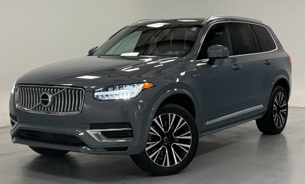 Used 2023 Volvo XC90 T8 Plus