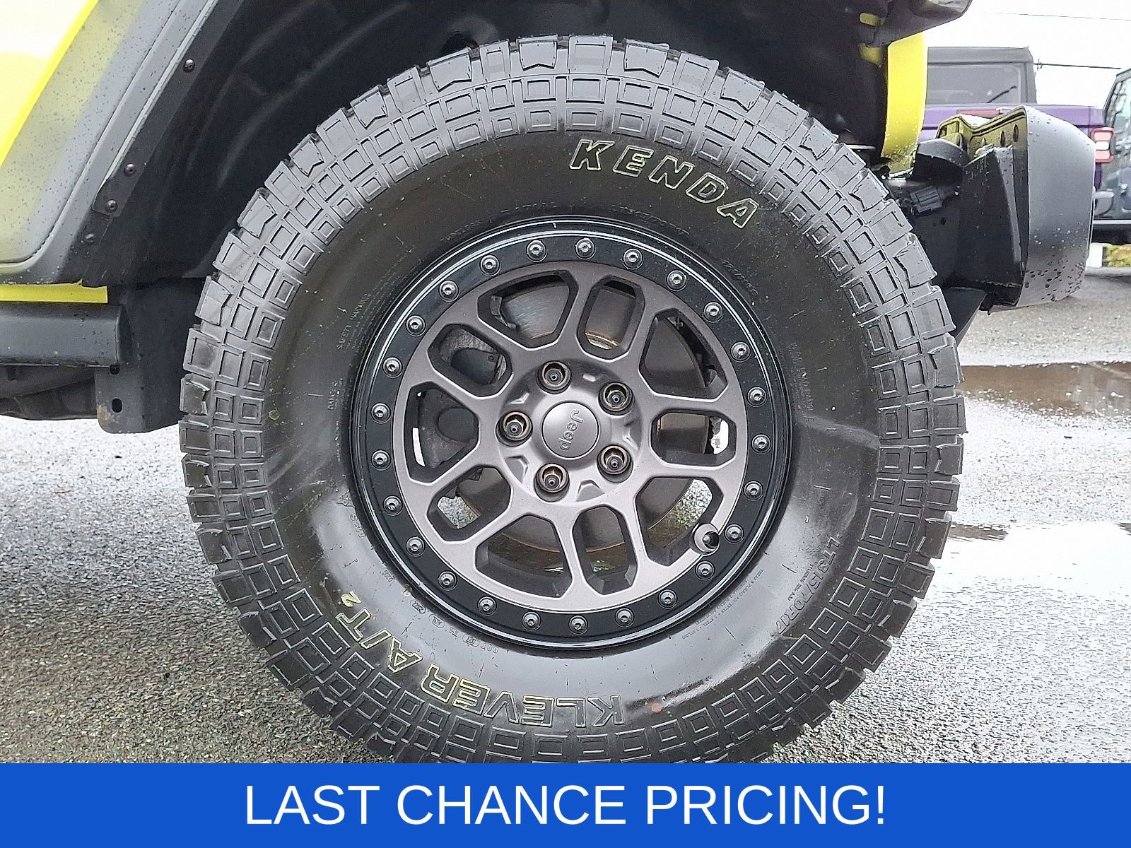 Used 2022 Jeep Wrangler Unlimited Sport AWD/4WD image 9