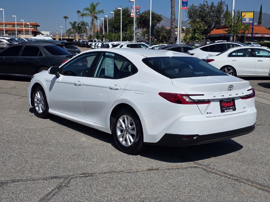 Used 2025 Toyota Camry LE FWD image 6