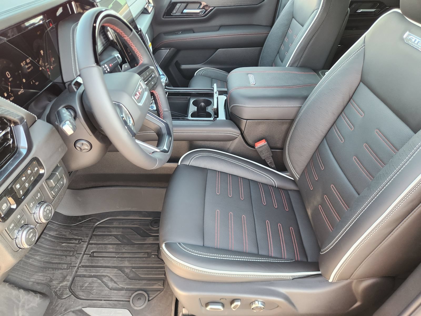 New 2026 GMC Yukon AT4 Ultimate w/ LPO, Floor Liner Package AWD/4WD image 16