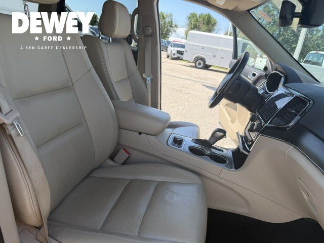 Used 2020 Jeep Grand Cherokee Limited AWD/4WD image 39