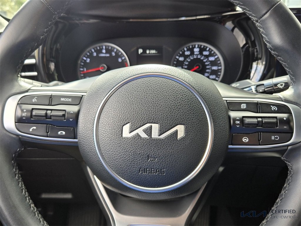 Used 2022 Kia K5 GT-Line image 32