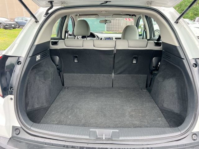 Used 2021 Honda HR-V LX image 23